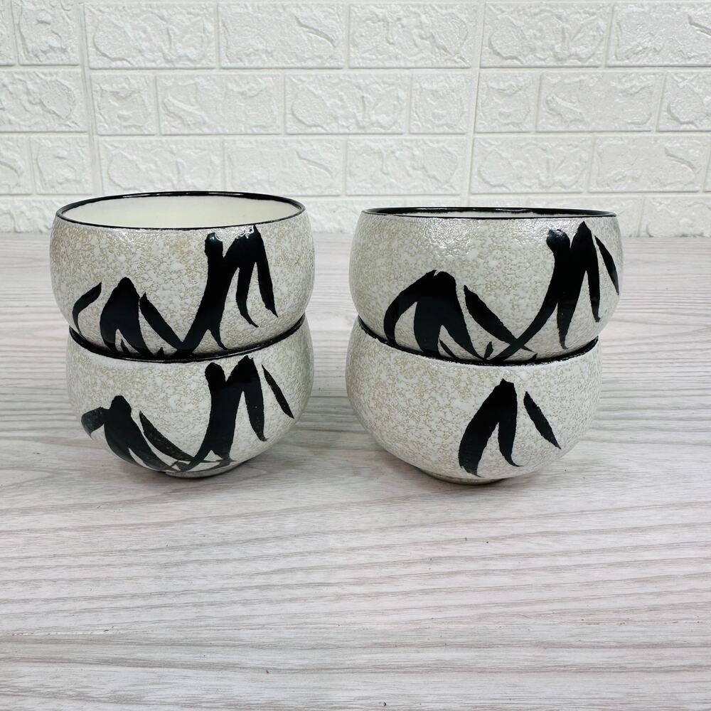 Asian Feco Ceramic Cream Black Pebbled Bamboo Leaves Tea Sake Cups Japan
